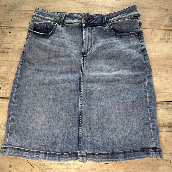 dip Dresses & Skirts - DIP Denim Womens Size 12 Blue Denim A Line Skirt Knee Length Casual EUC